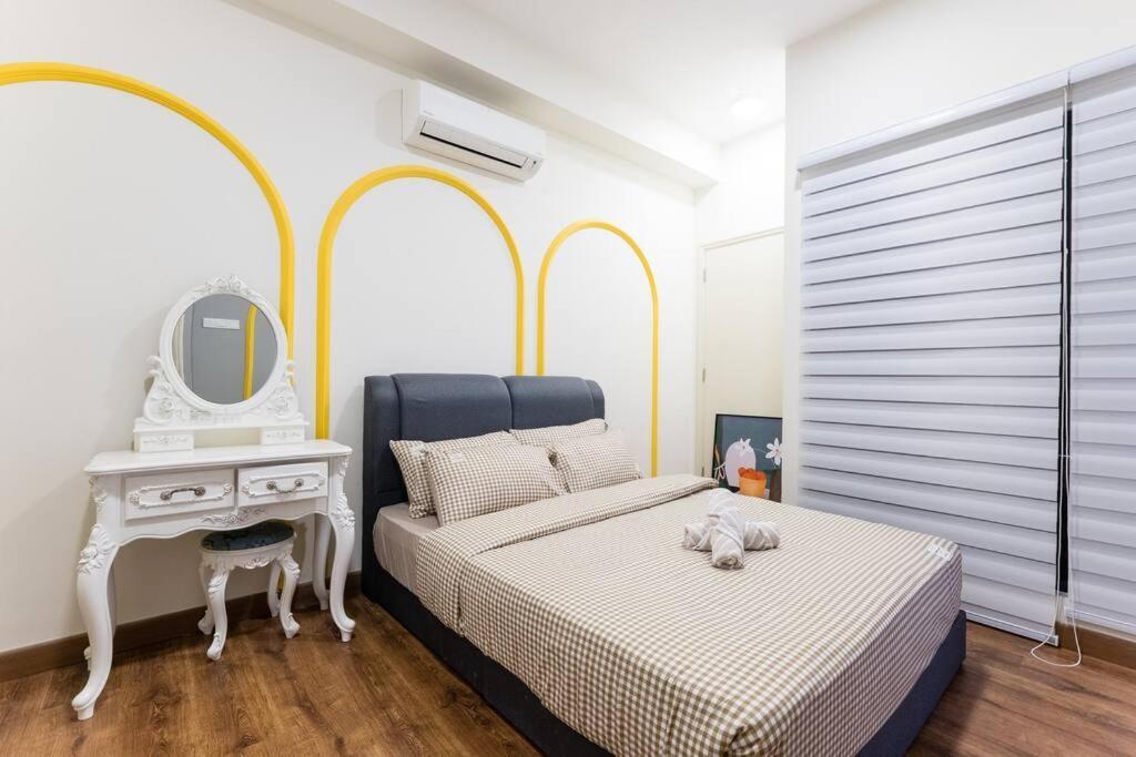 Arte Mont Kiara Duplex 4 Pax Jacuzzi Apartment Kuala Lumpur Exterior photo